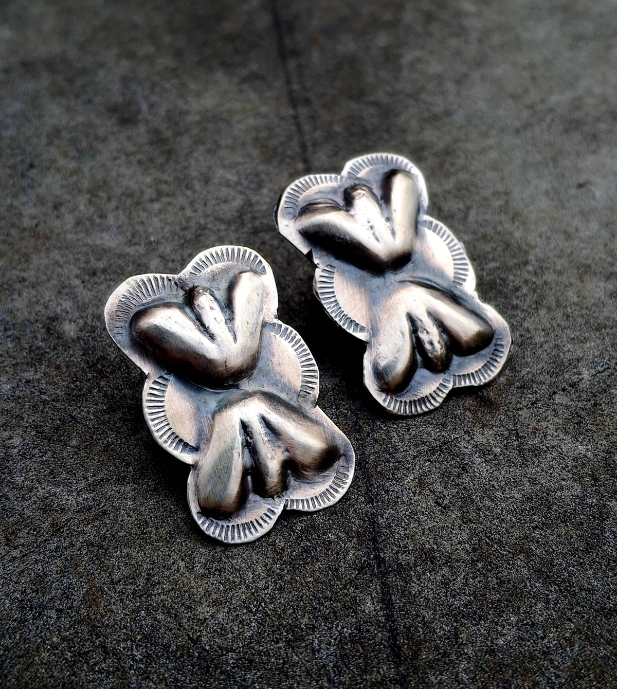 Concho Bow Studs