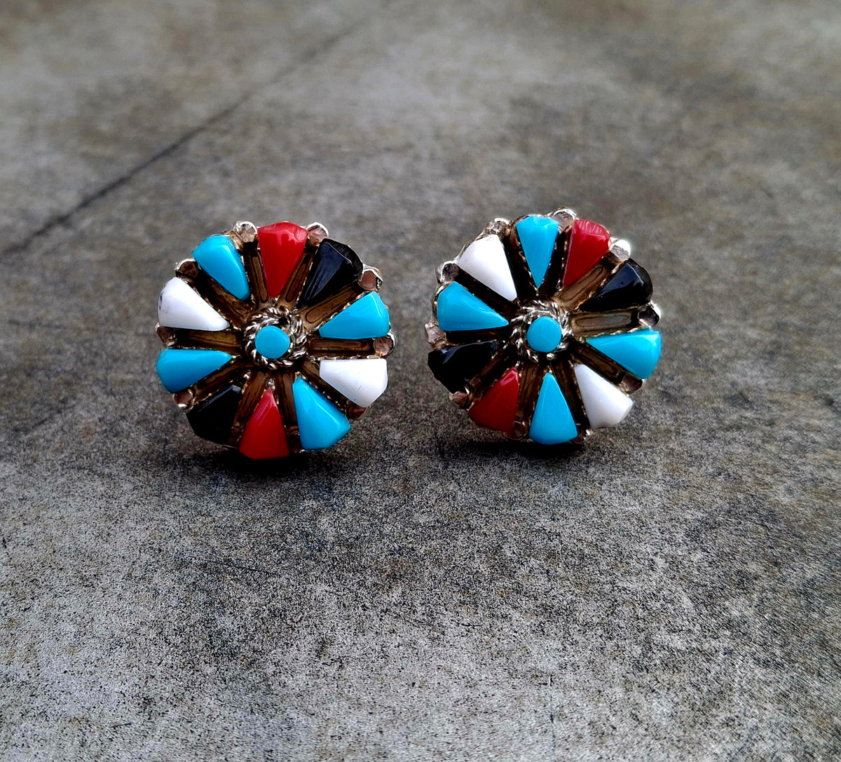Multi-Stone Cluster Studs