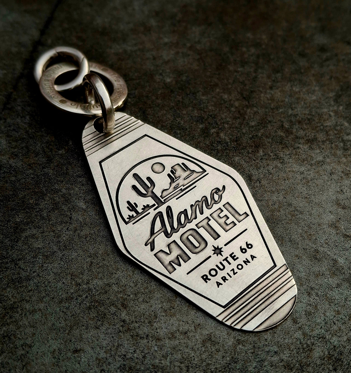 Reversible Motel Keychain/Pendant