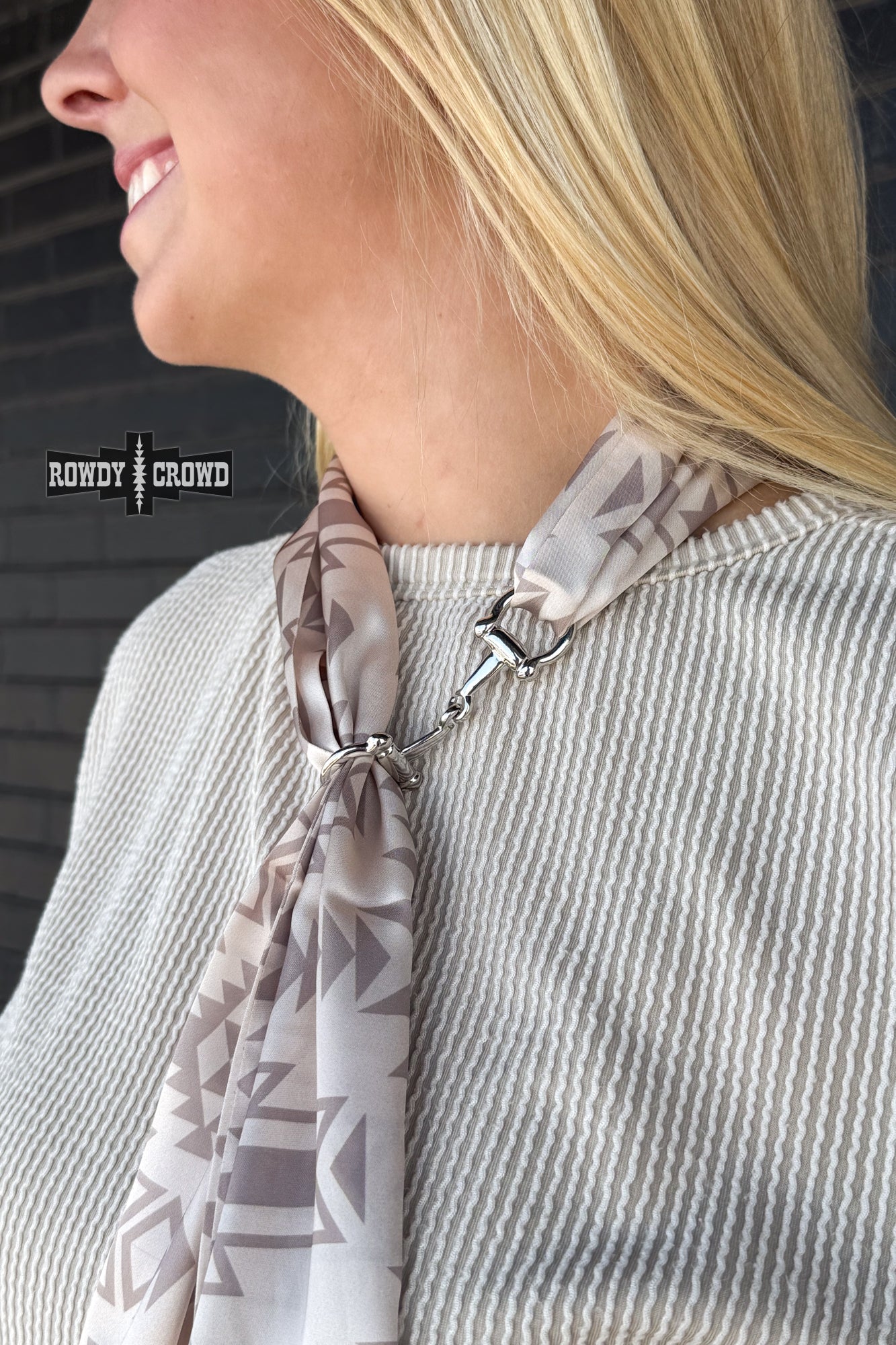 Snazzy Snaffle Scarf Slide